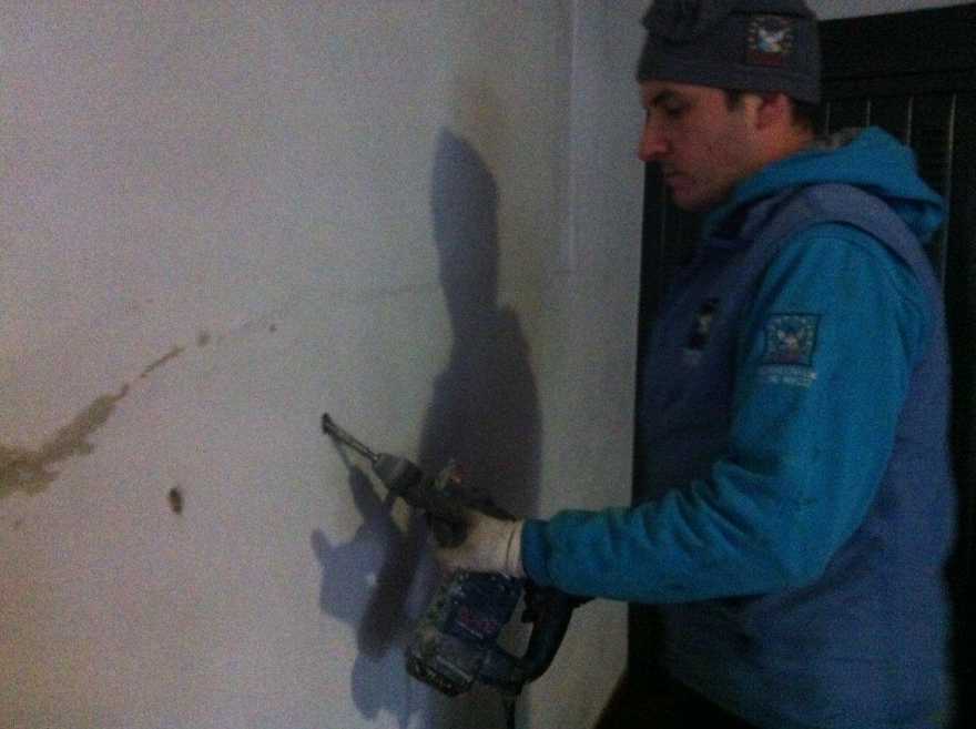 Iniezioni di Resine Idroespansive: Come Fermano l'Acqua nei Punti Pi&ugrave; Critici